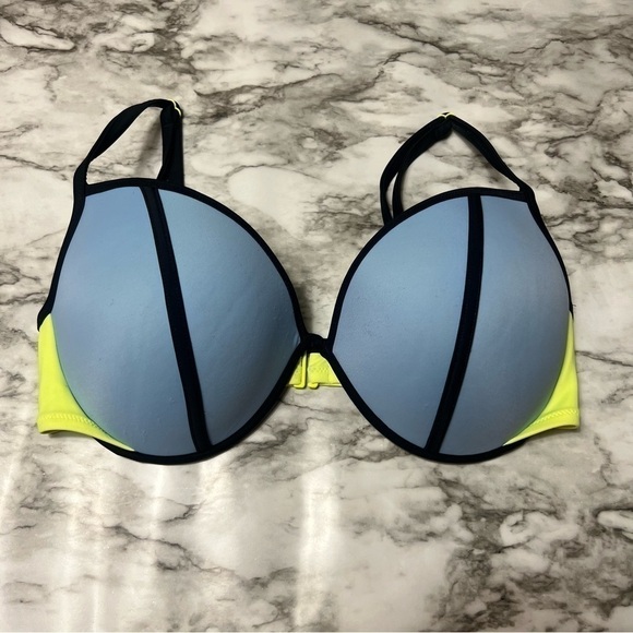 Victoria’s Secret Swim Color Block Bikini Top - Picture 1 of 7